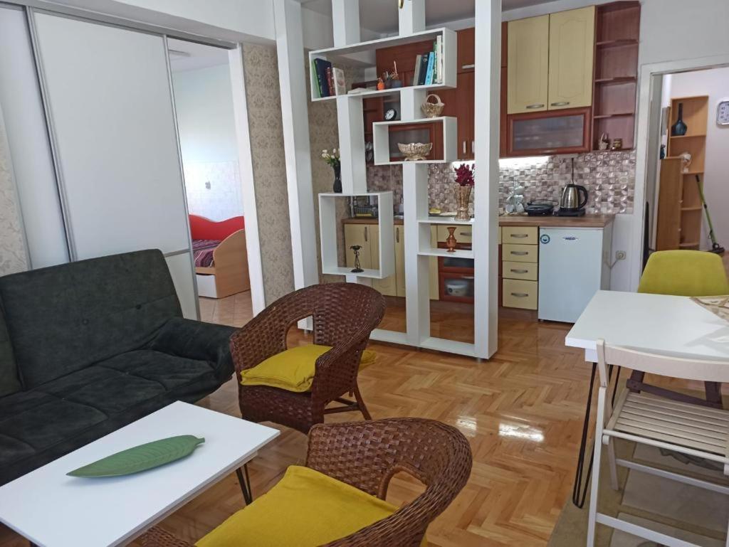La Bella Apartments Ohrid Bagian luar foto